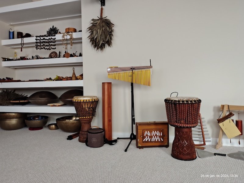 Coleção de Instrumentos Gaia - Sinos, Tambores e Tigelas